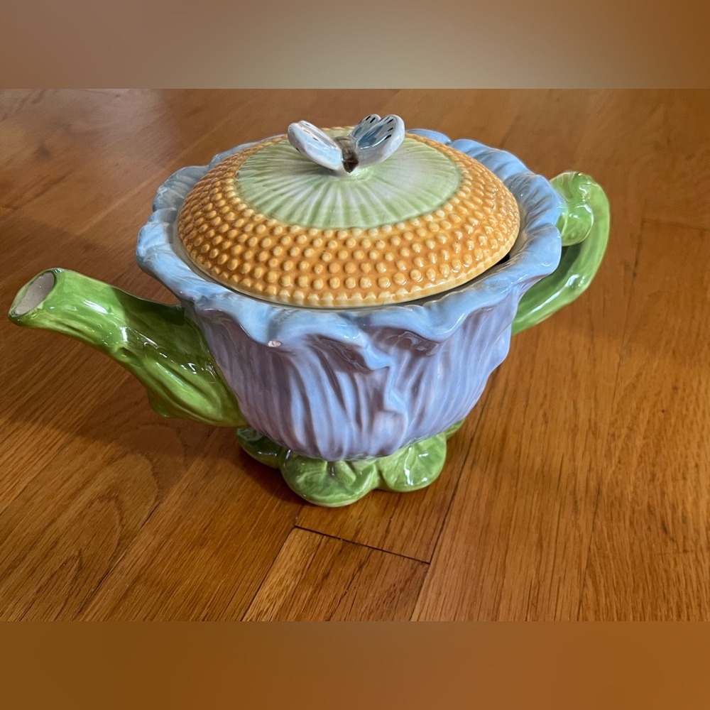 Global Design Collection Kate Williams Flower And Butterfly Teapot 6” tall